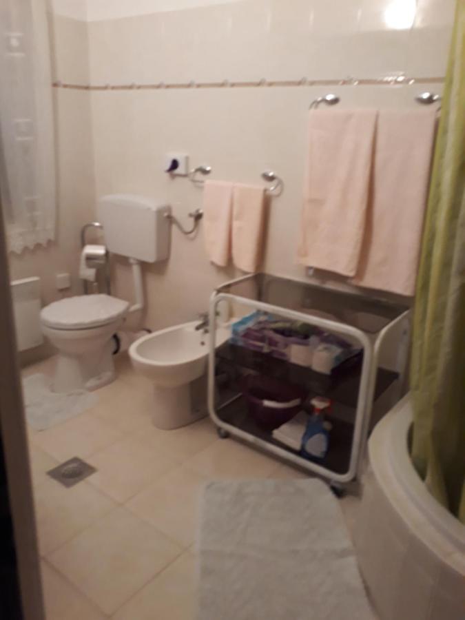 Jadrtovac Apartment Tuja מראה חיצוני תמונה