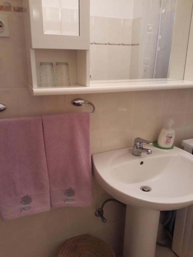 Jadrtovac Apartment Tuja מראה חיצוני תמונה